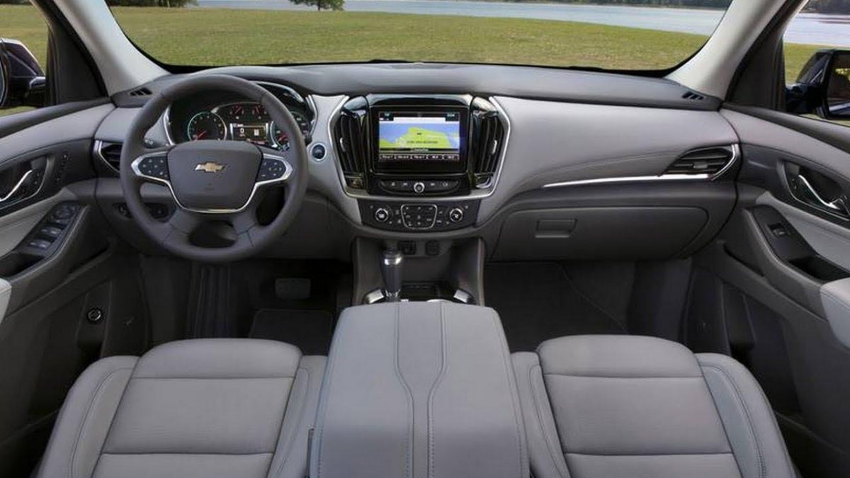 Chevrolet Traverse 2021 салон
