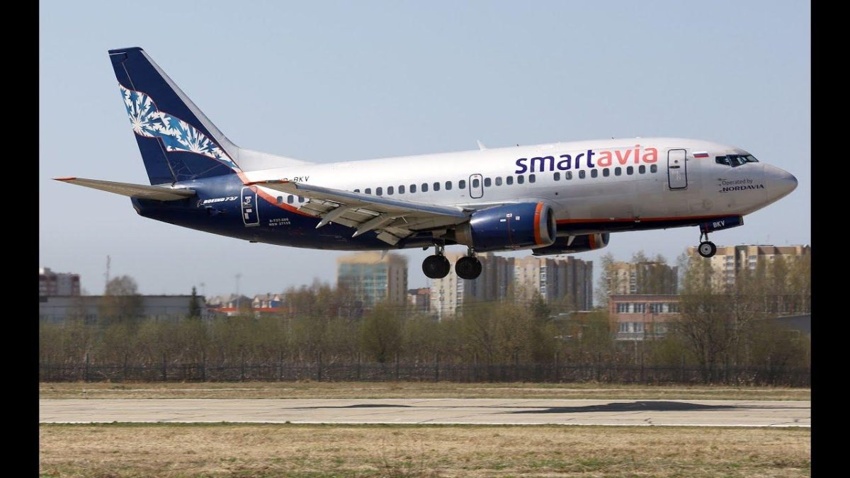 Самолёт Боинг 737 Смартавиа