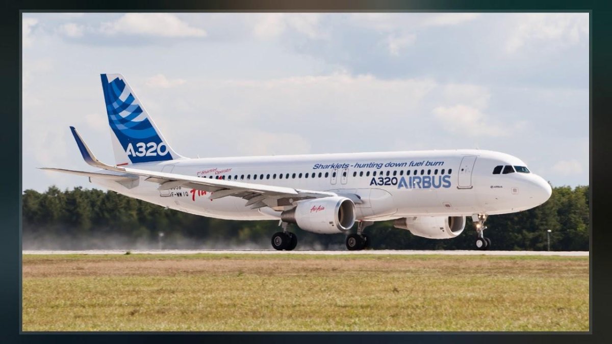 Самолёт Airbus a320