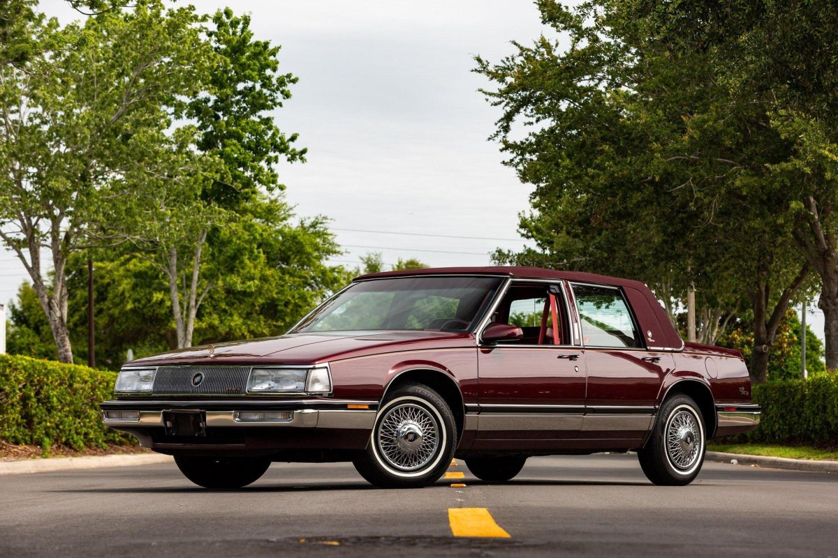 Buick Electra 1990