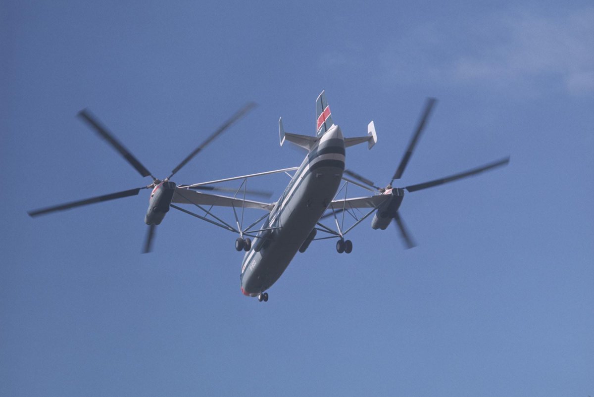 Двухвинтовой вертолёт ми-12