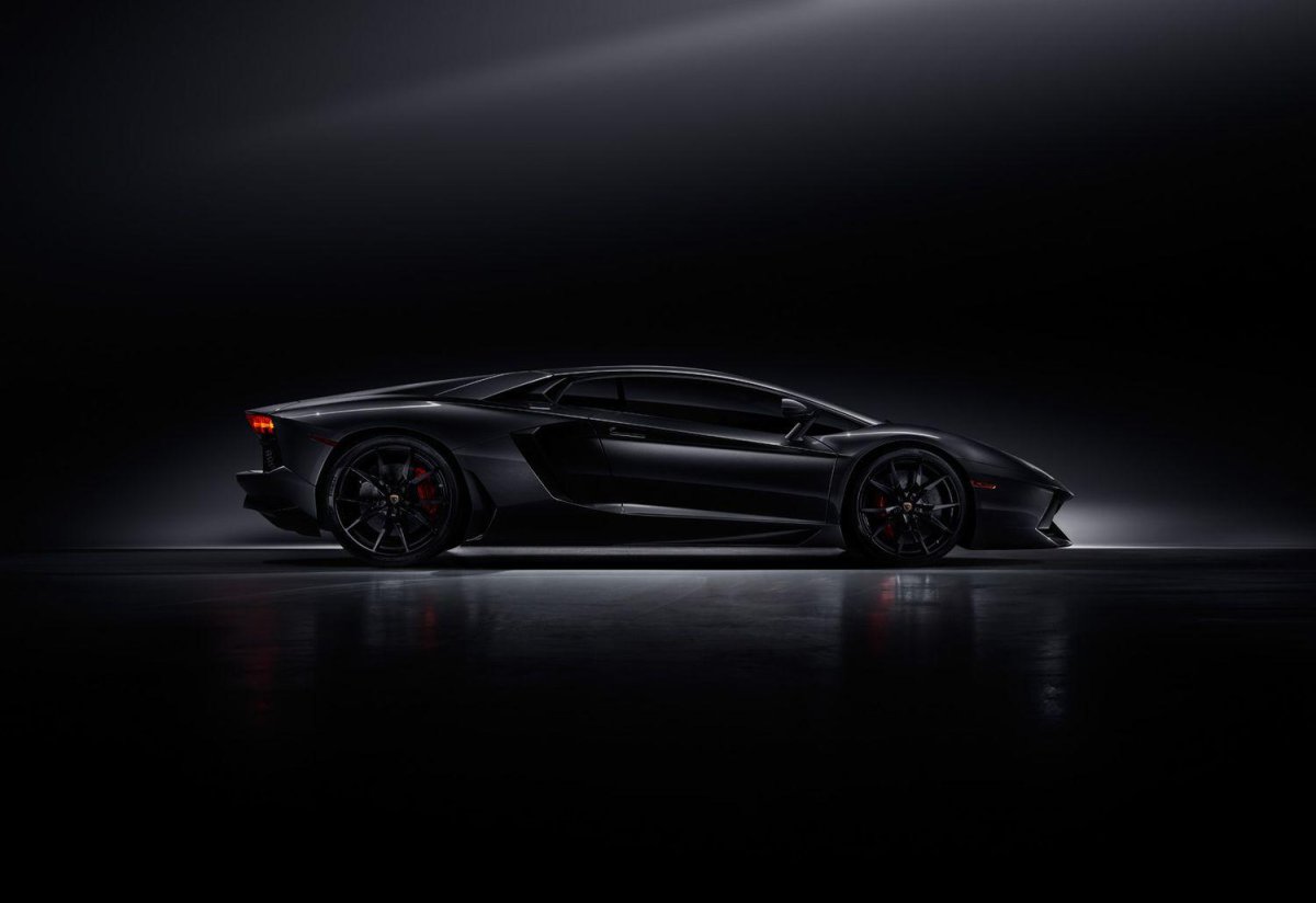 Lamborghini Aventador lp700-4 Black