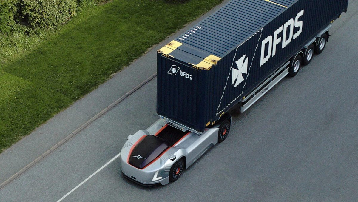 Беспилотный грузовик Вольво