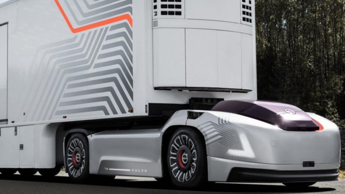 Беспилотный грузовик Volvo Trucks