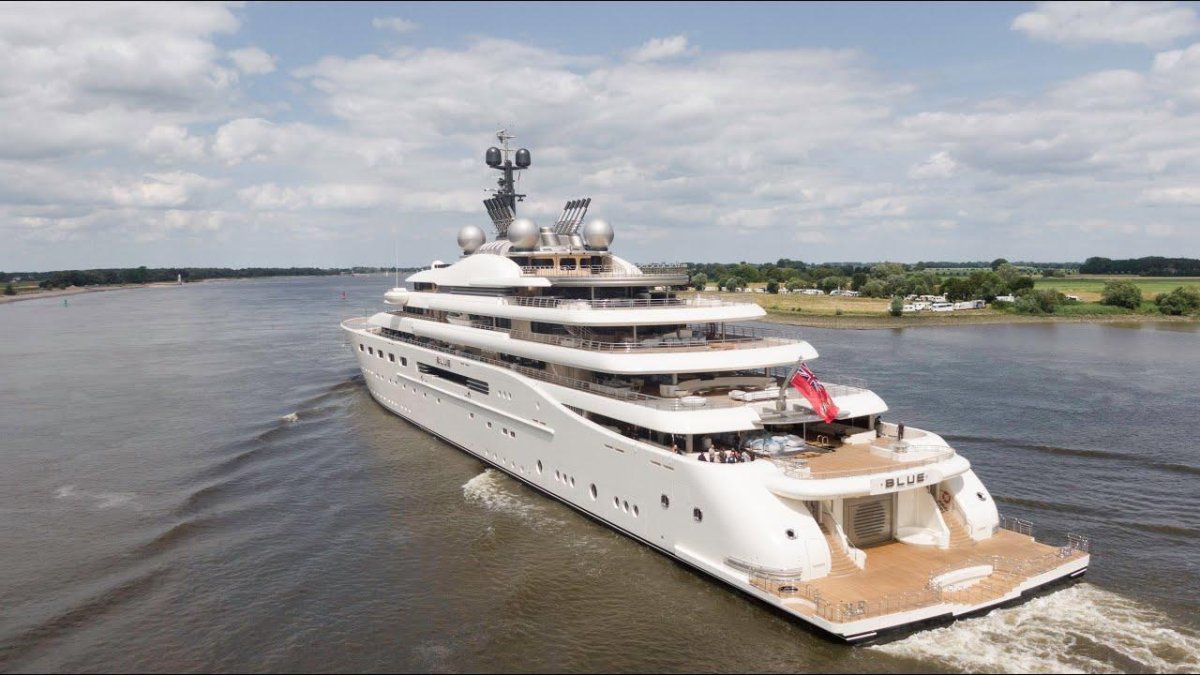 Project Blue яхта