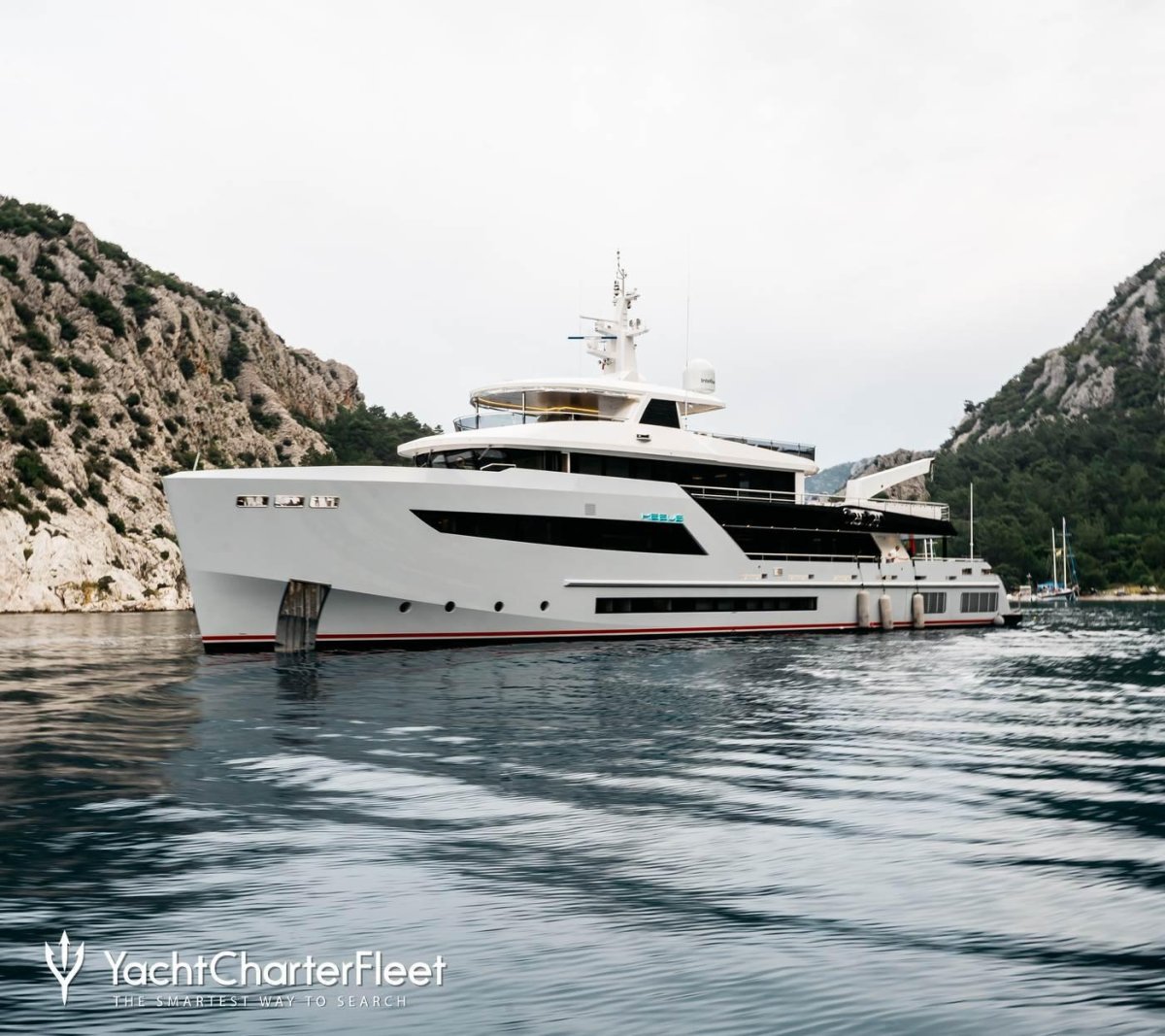 Яхта Беринг 145