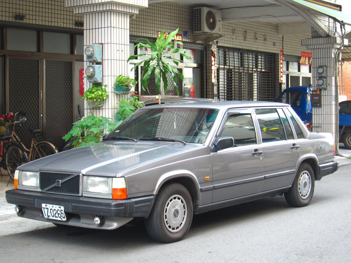 Volvo 740