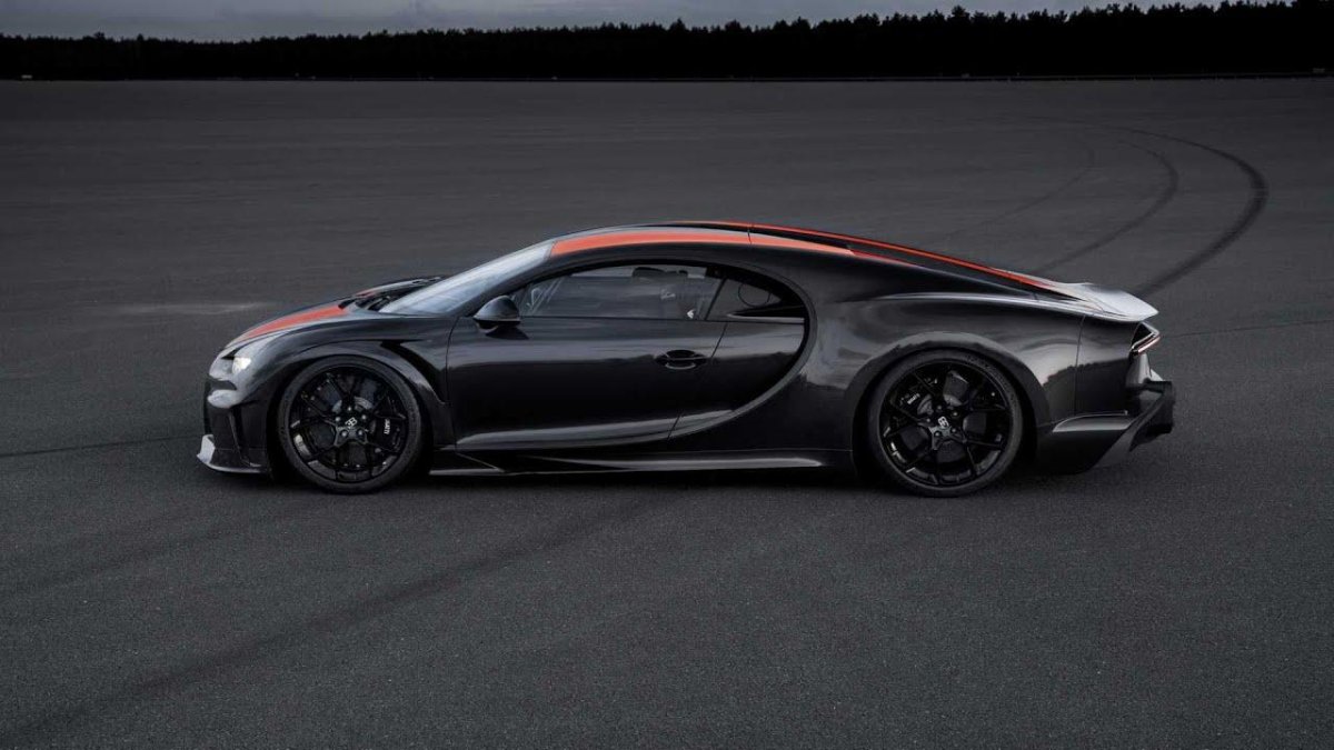 Bugatti Chiron super Sport 300+