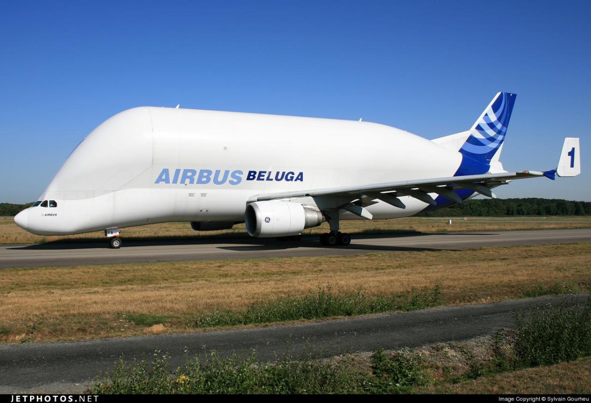 Двухэтажный Аэробус 380