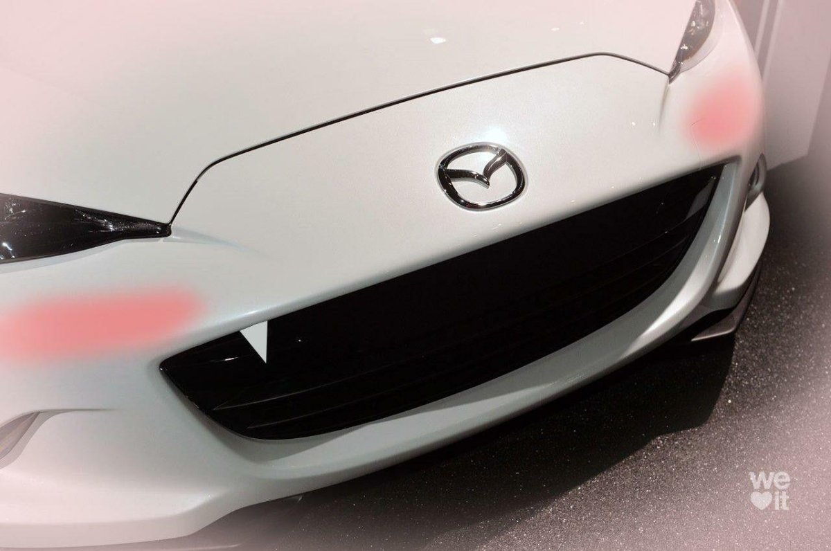 Mazda mx5 Miata с зубиком