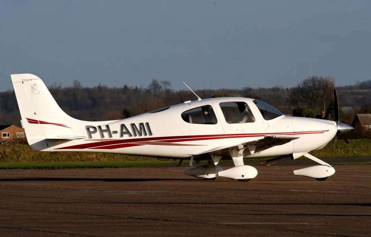 Cirrus sr20