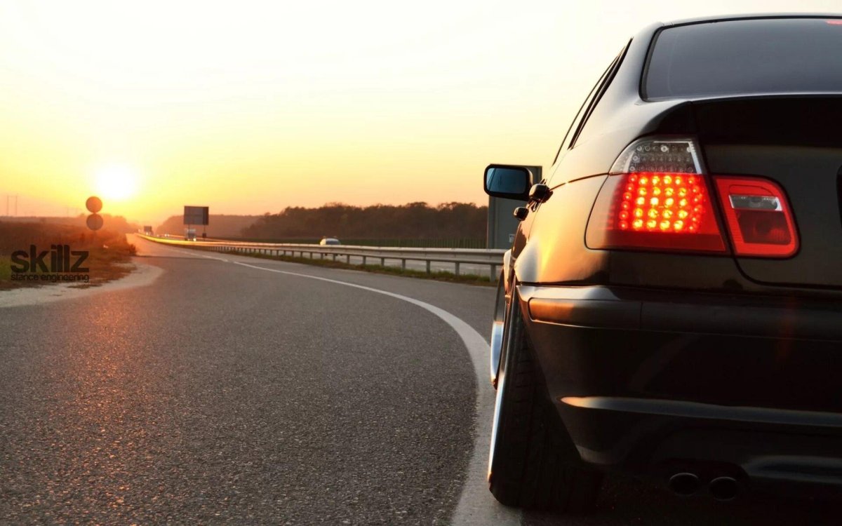 БМВ е39 на трассе