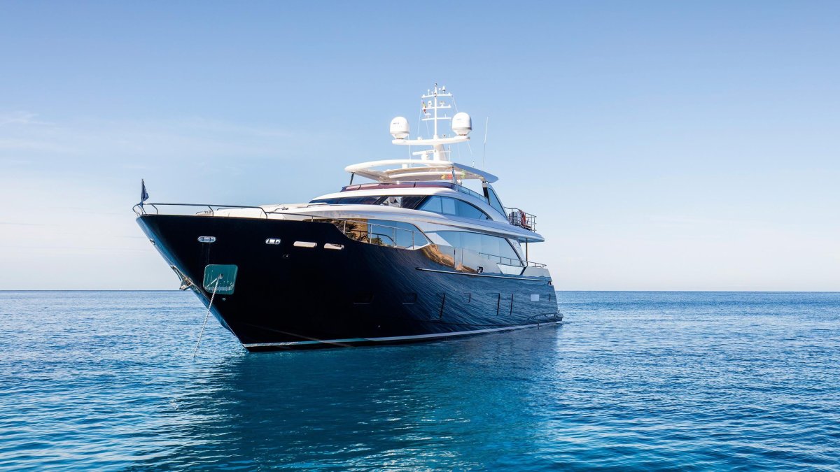 Princess 30m яхта