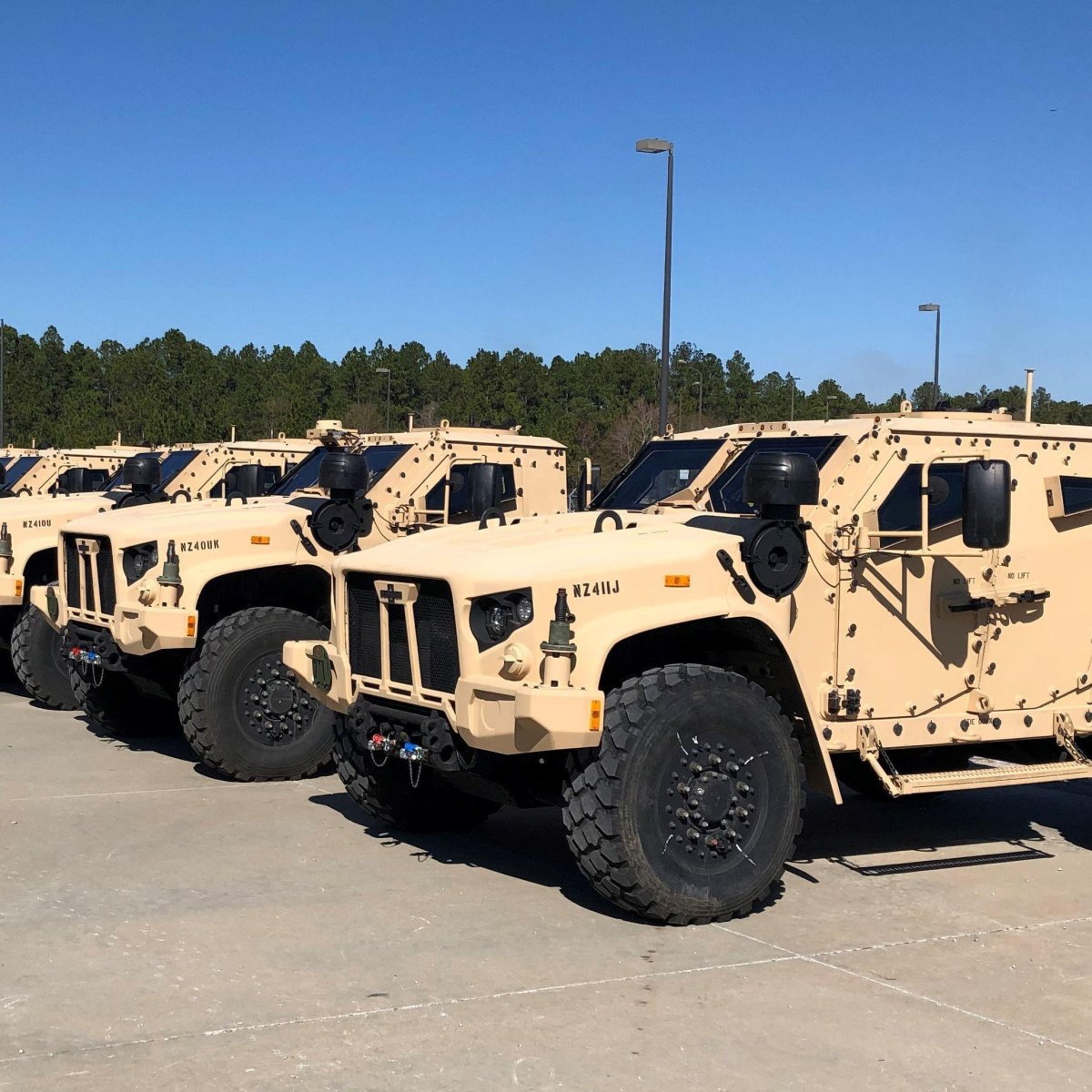 Американский броневик Хаммер Ошкош