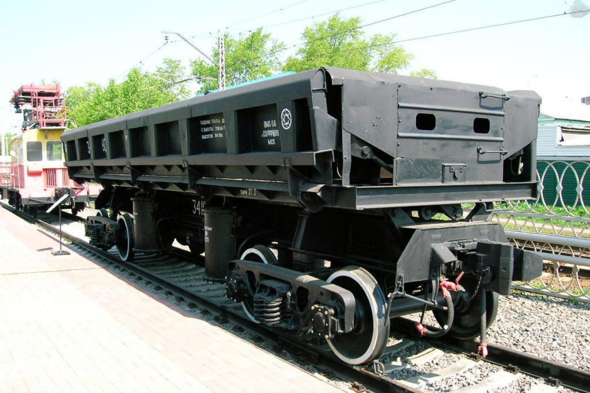 ЖД вагон думпкар