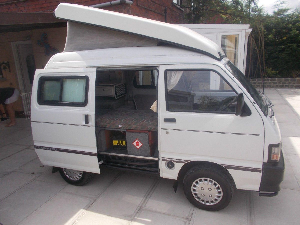 Daihatsu Hijet Campervan