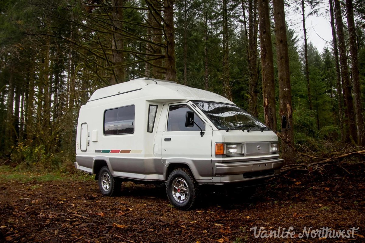 Toyota Town Ace Camper