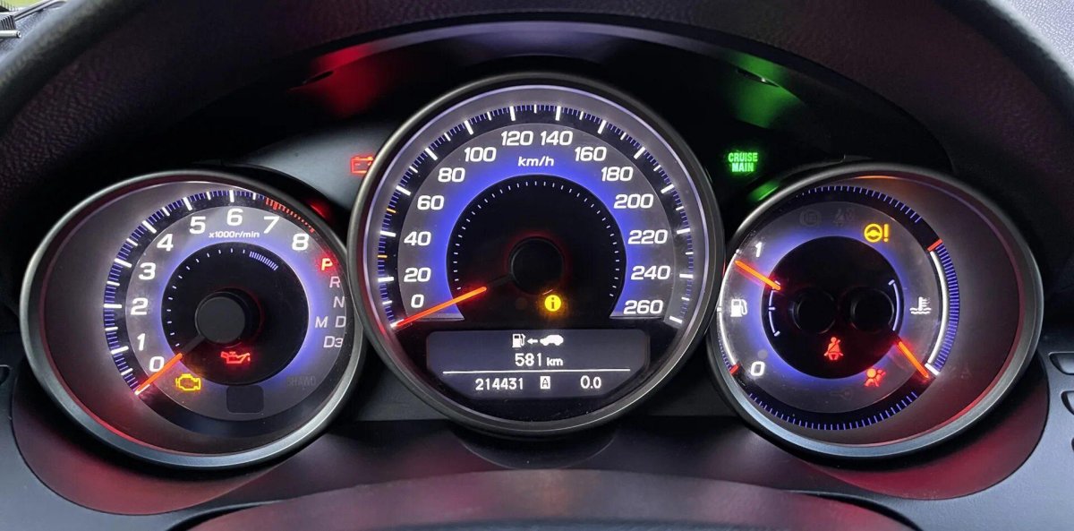 Панель приборов Лада легенд