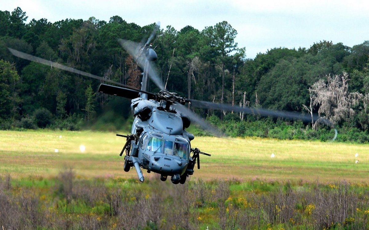 Sikorsky uh-60 Black Hawk