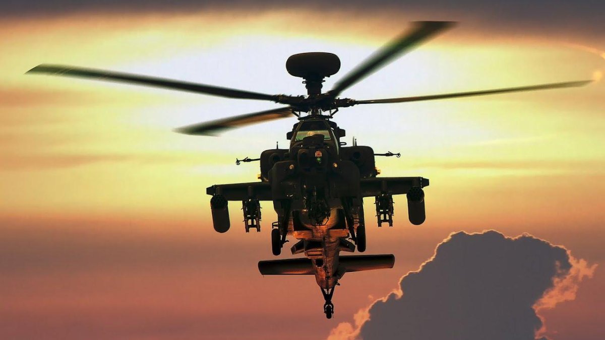 Военный вертолет Апач