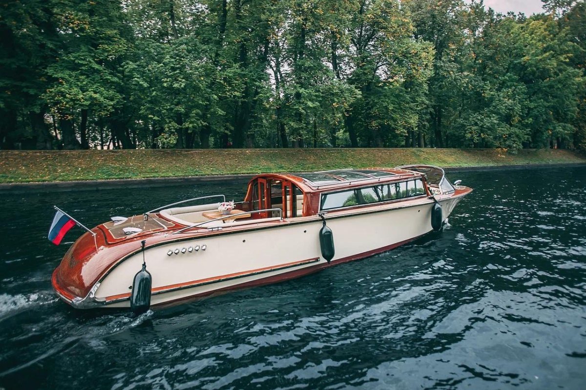 Катер Venissa СПБ