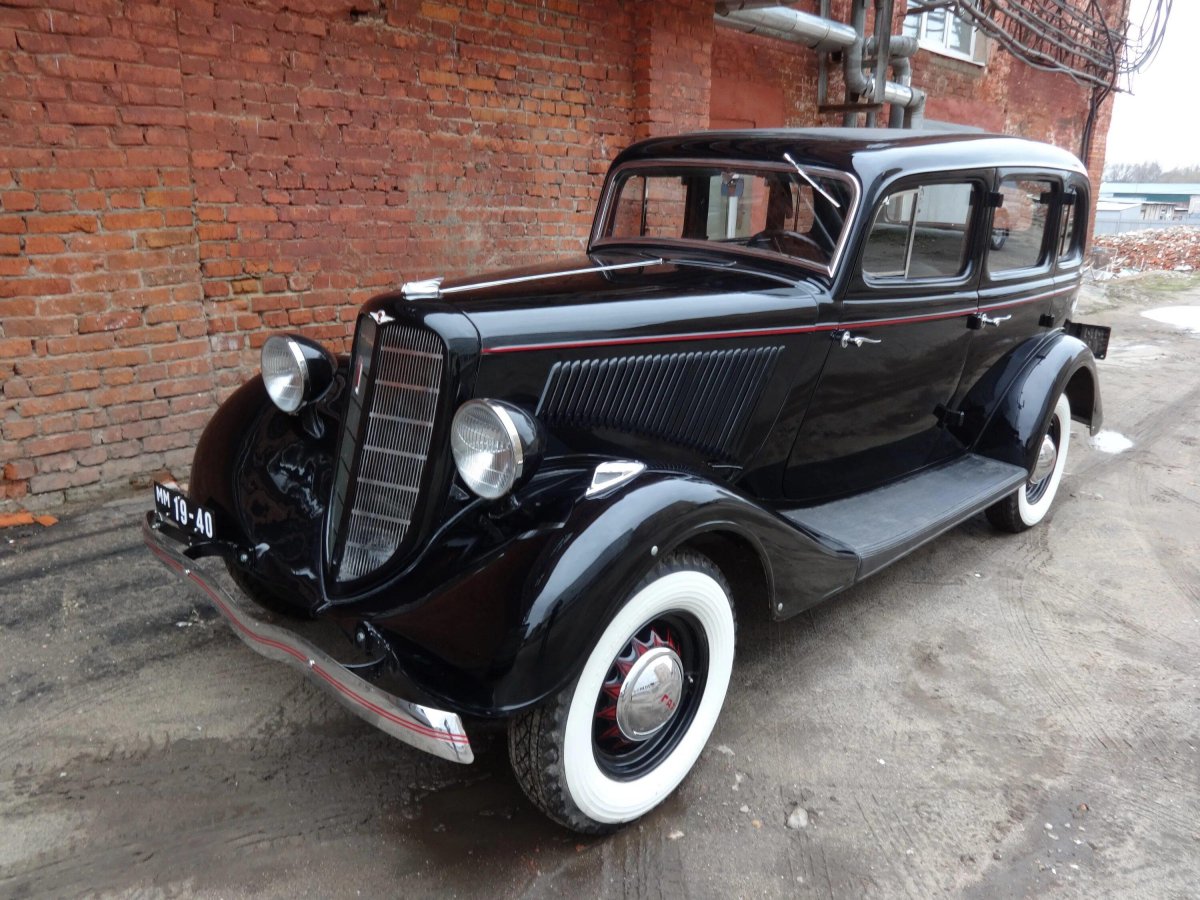 ГАЗ-М-1 автомобиль