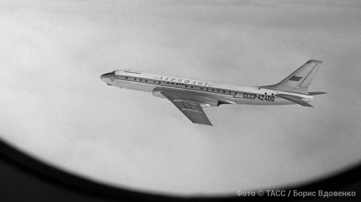 Ту-104 пассажирский