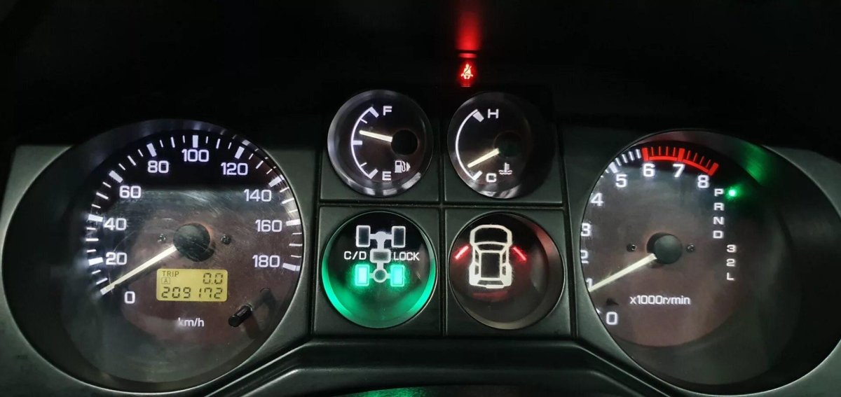 Панель приборов Паджеро 3 3.2 дизель