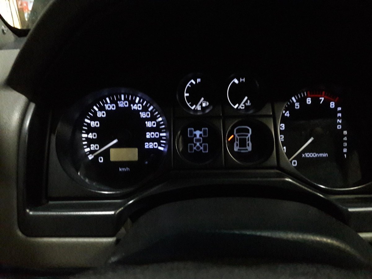 Панель приборов Паджеро 3 3.2 дизель