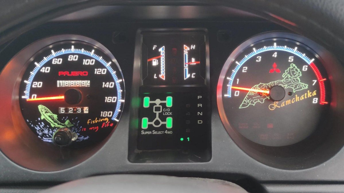 Пересвет панели Паджеро 3