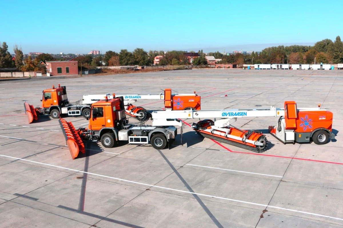 Снегоуборочная машина Overaasen rs400