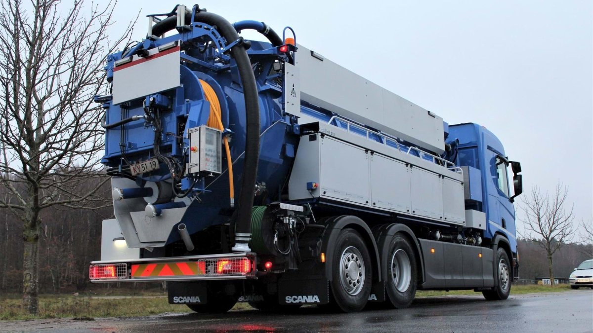 Kroll каналопромывочная машина