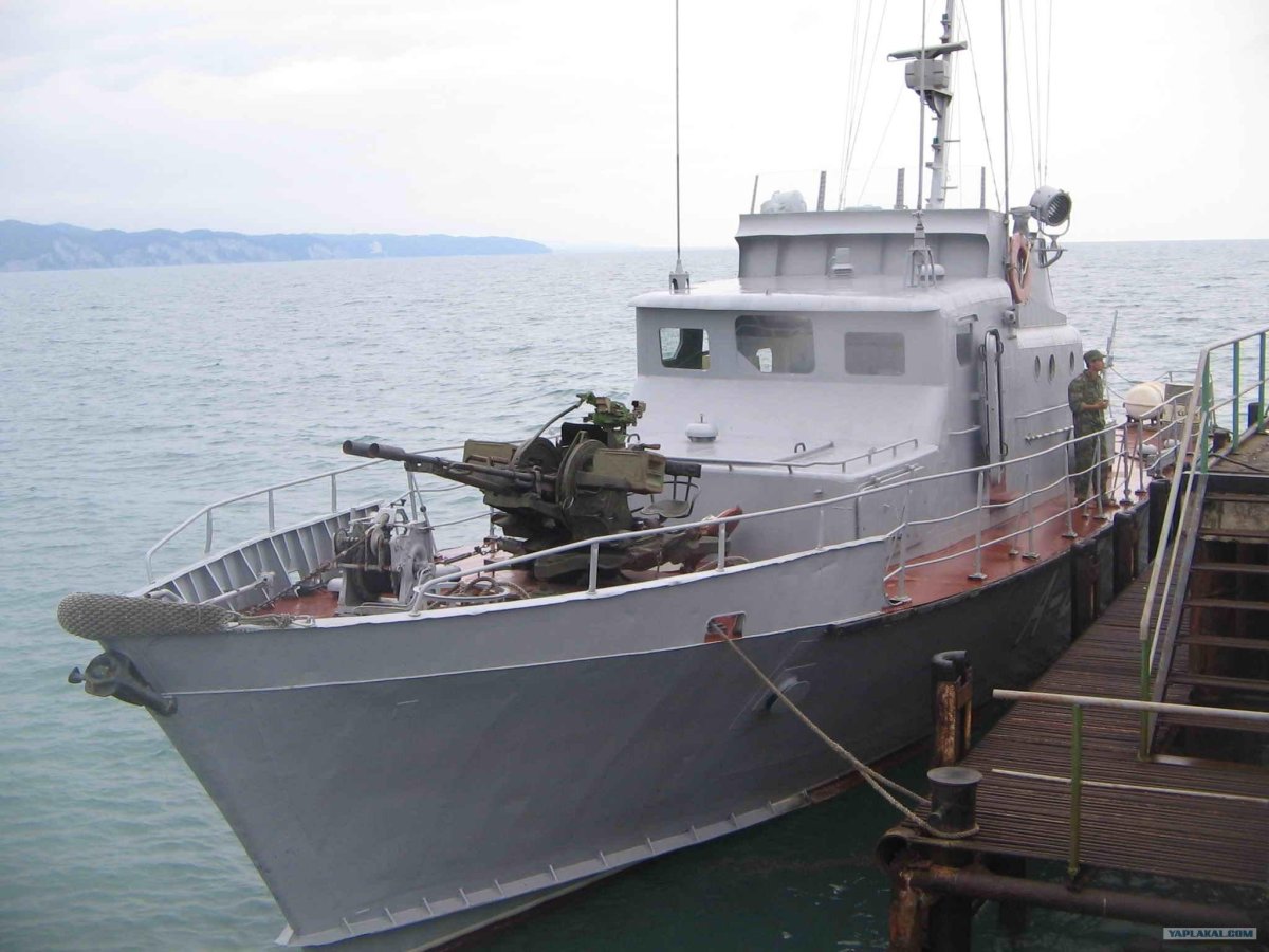 Катер 1400м гриф