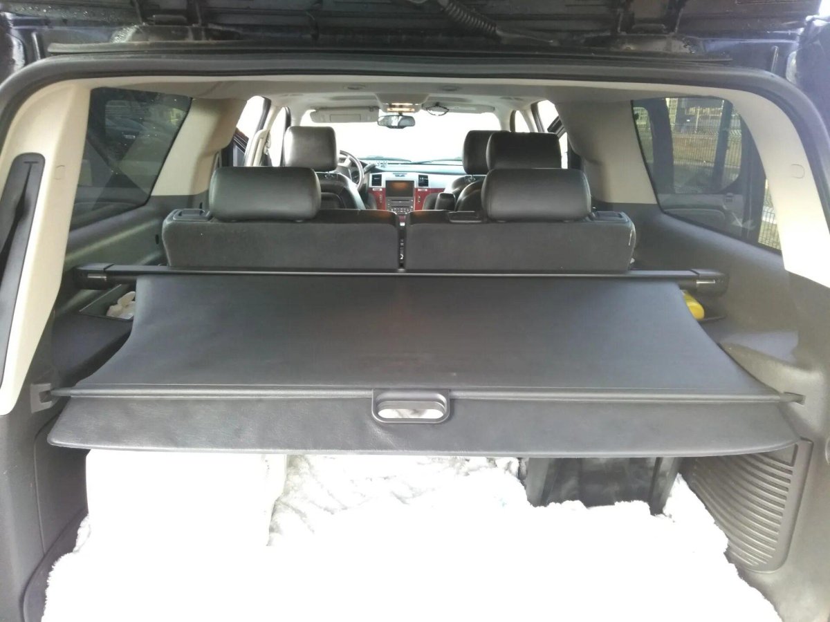 Шторка в багажник Кадиллак Эскалейд 3