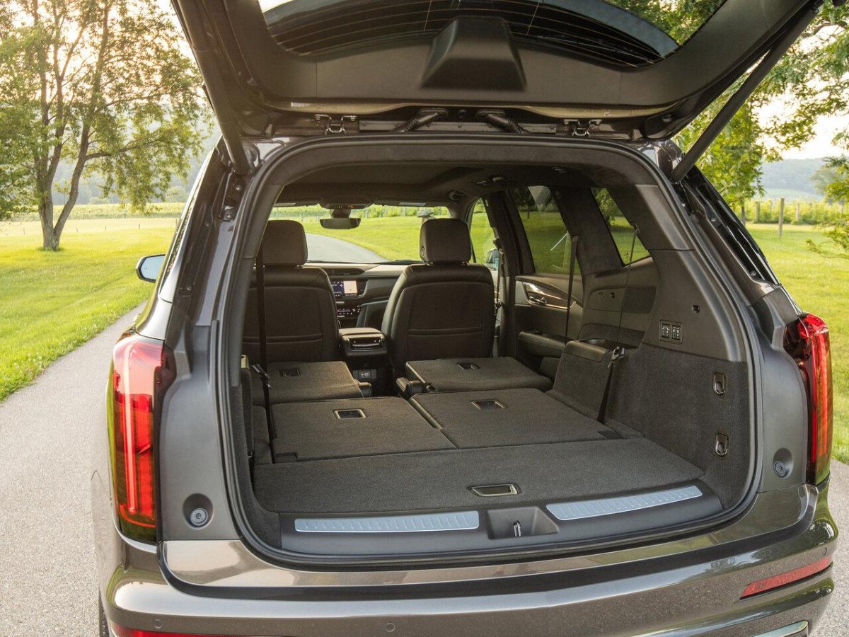 Cadillac xt6 багажник