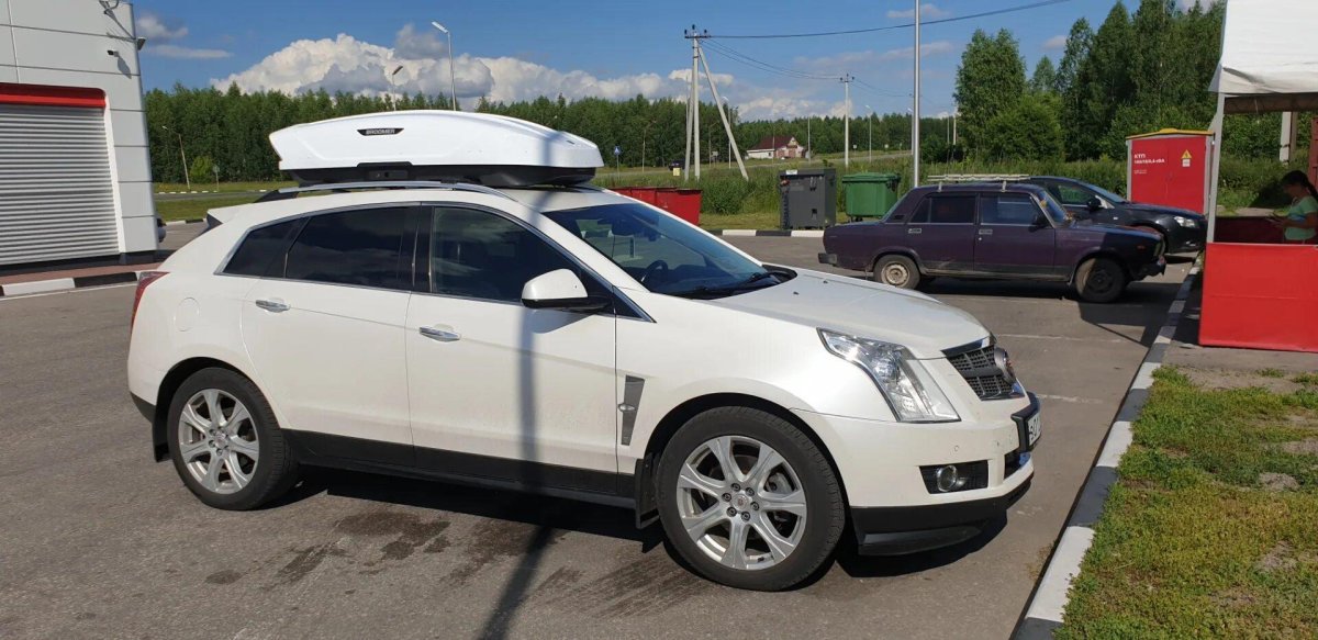 Кадиллак SRX 2 багажник