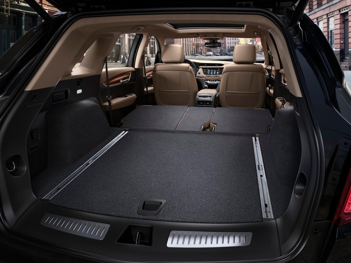 Cadillac xt5 багажник