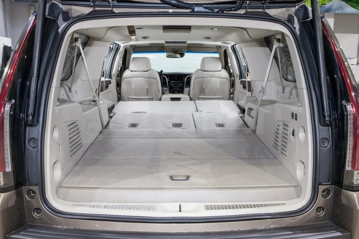 Escalade ESV 2021 багажник