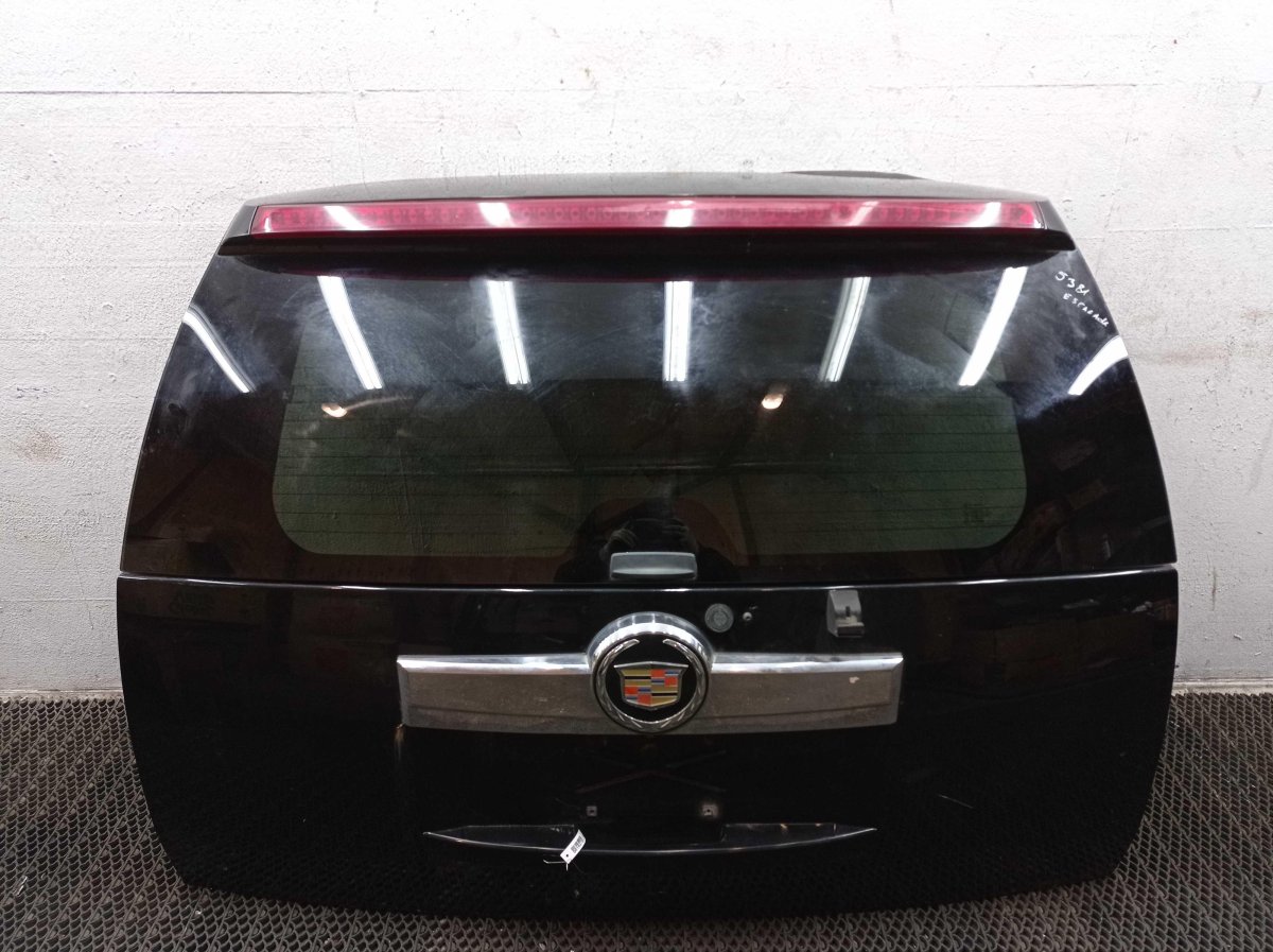 Крышка багажника Кадиллак Эскалейд 4