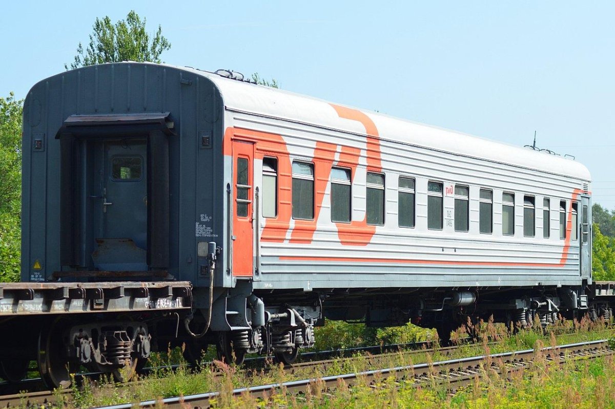 61-4447 Вагон пассажирский купейный