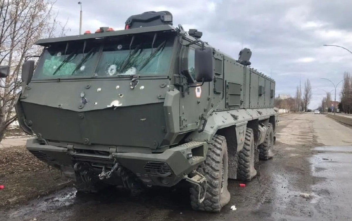 Тайфун машина