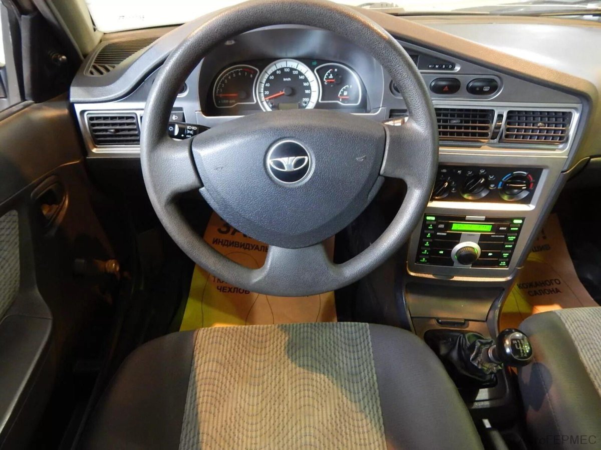 Daewoo Nexia 2 салон
