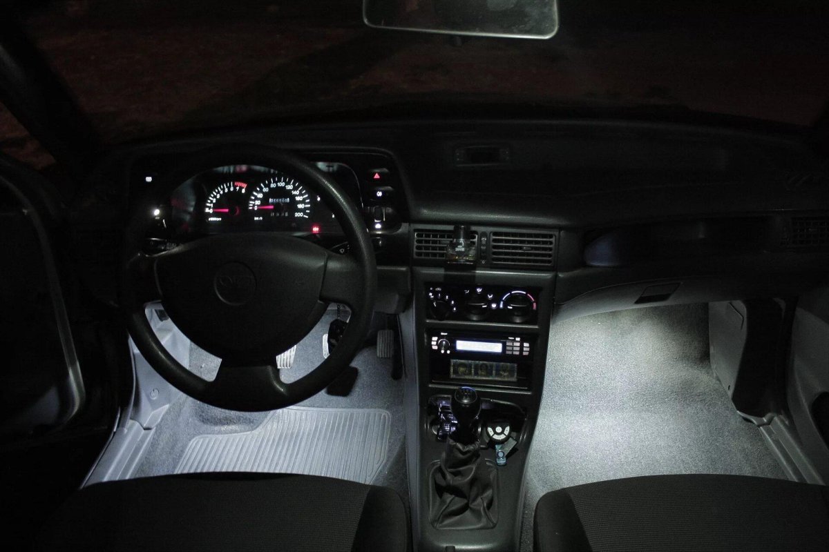 Дэу Нексия 2 салон