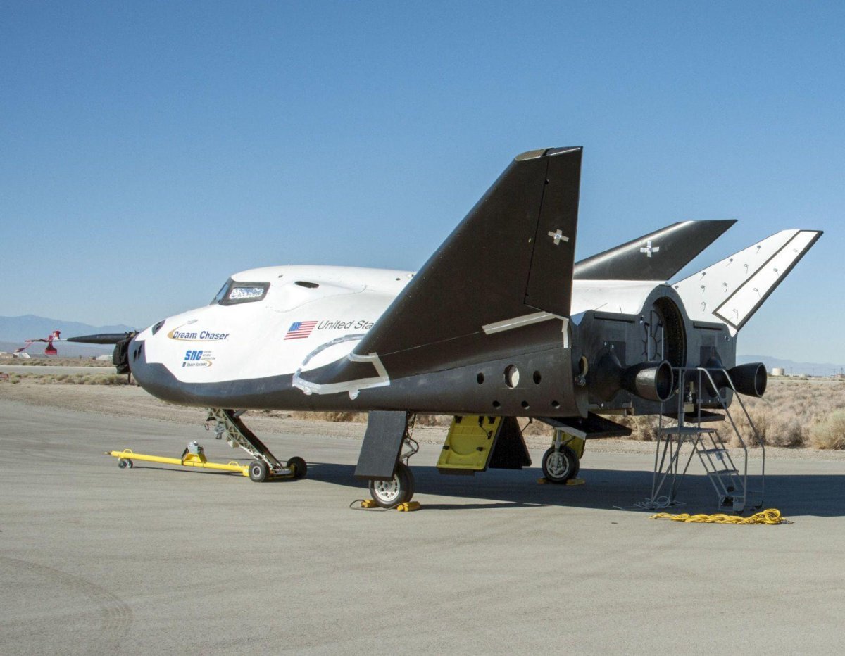 Космический челнок Dream Chaser