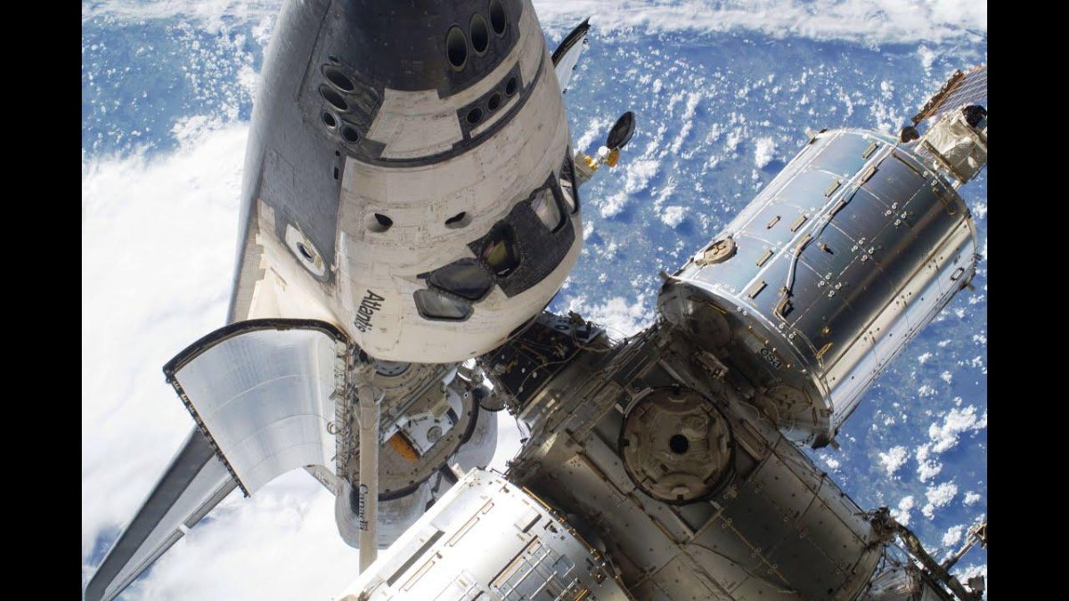 Спейс шаттл Атлантис