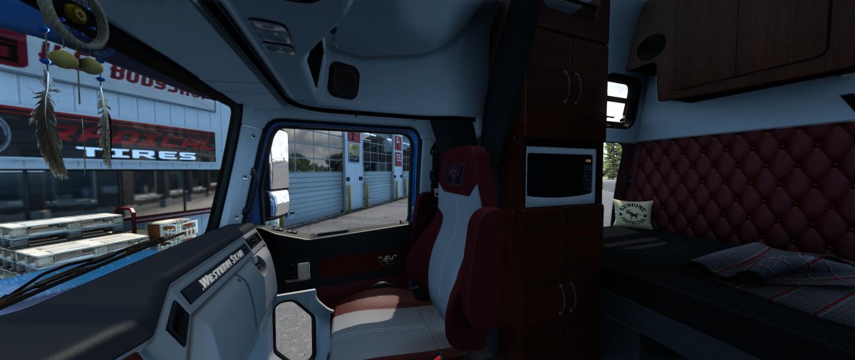 Western Star 5700xe Interior