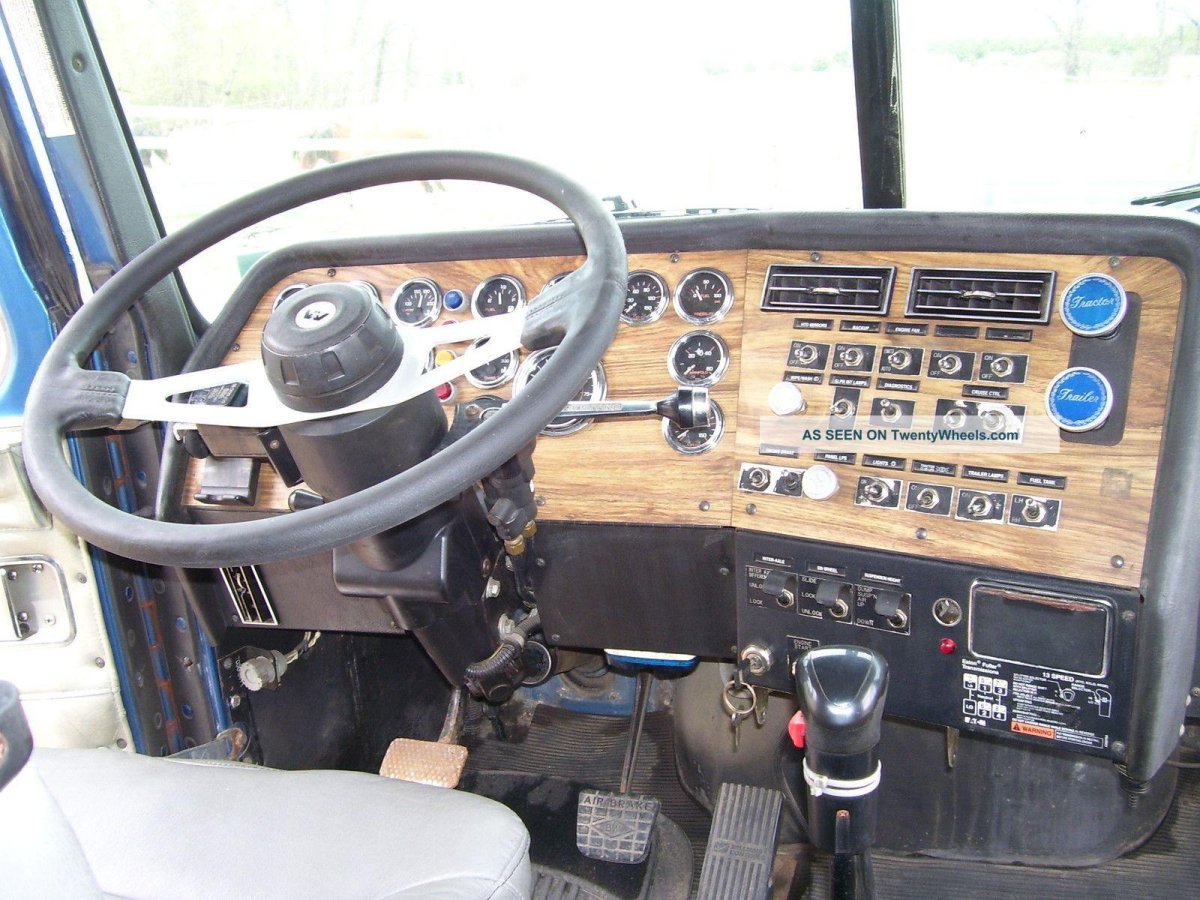 Грузовик Classic Western Star 4964