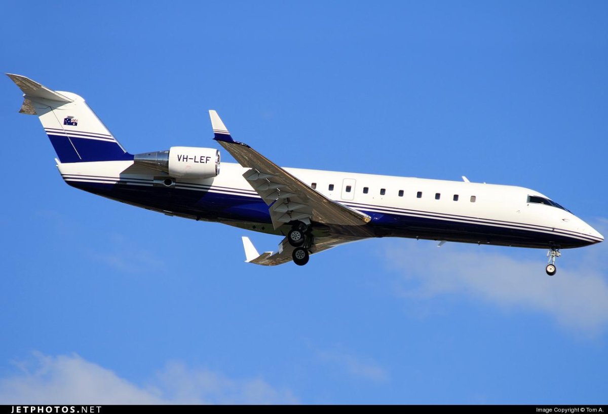 Бомбардье 700