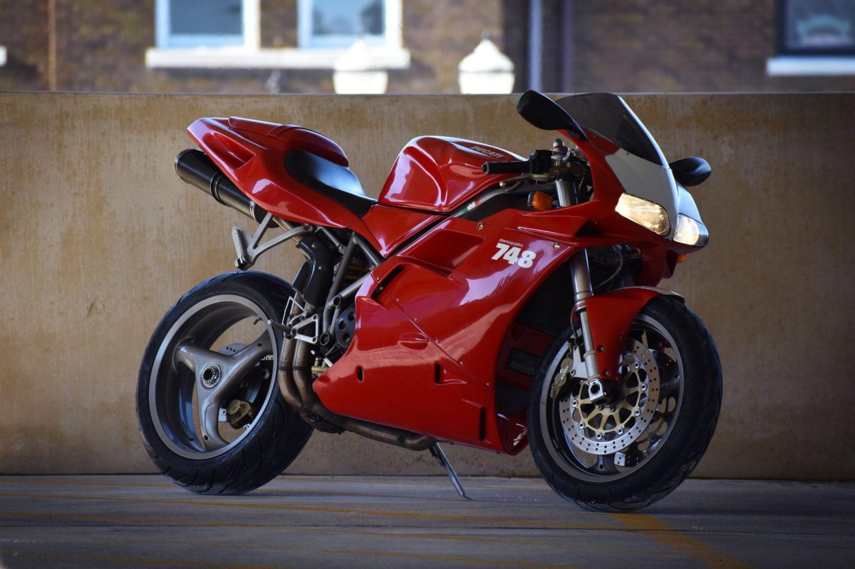 Ducati 748r