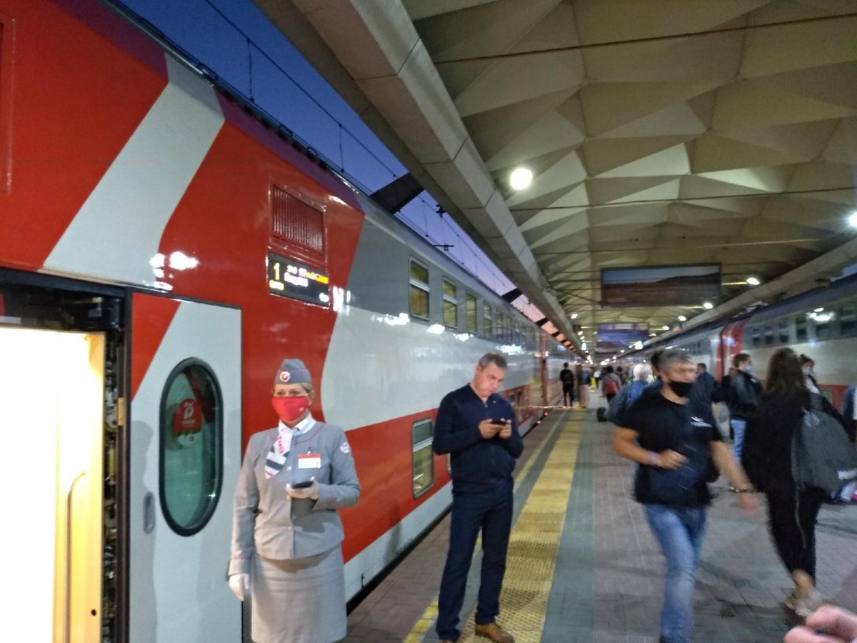 Двухэтажный поезд Петрозаводск Москва